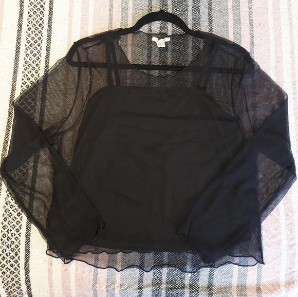 American Eagle Outfitters Tops - 3/$21 AE Cropped Mesh Longsleeve with Tank
